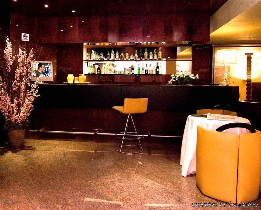Hotel Boston Bari Buitenkant foto